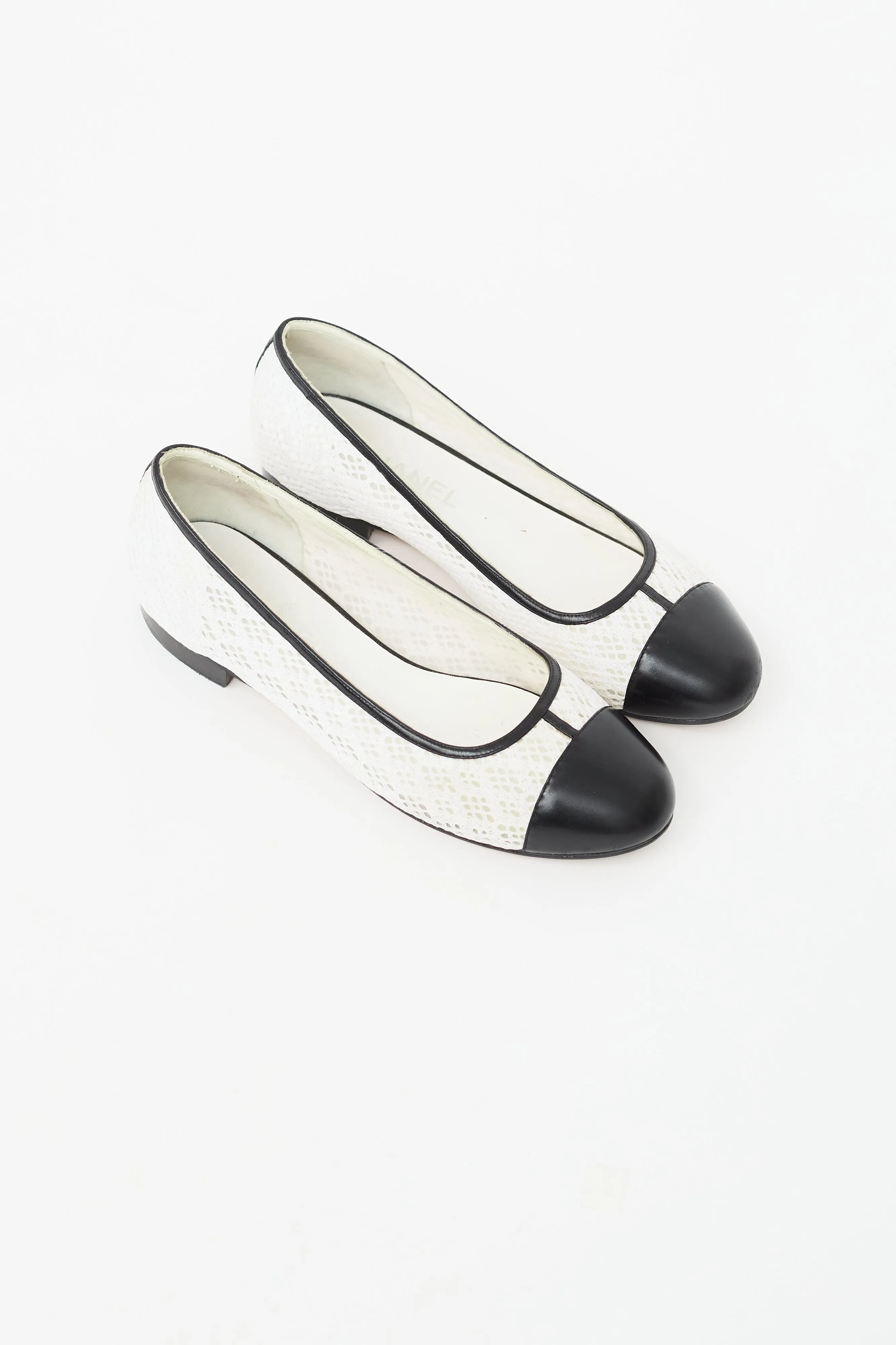Black & White Lace Ballet Flat