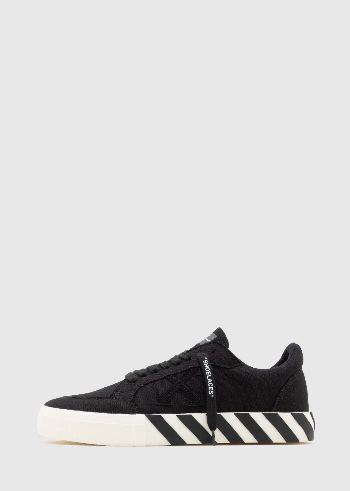 OFF-WHITE: LOW VULCANIZED SNEAKERS [BLACK]